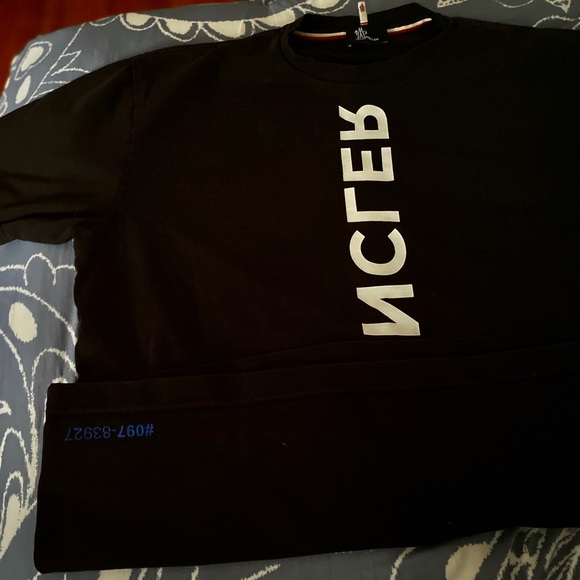 Moncler Mens T-shirt - Picture 2 of 3